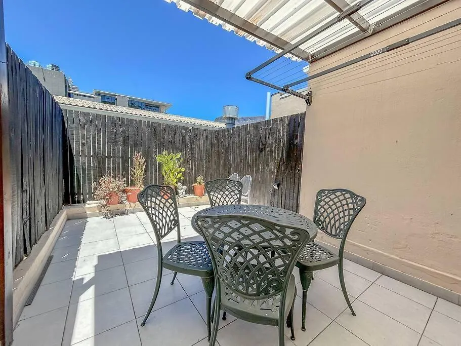 Bo Kaap Bliss - Modern Charm Villa Cape Town Holiday home